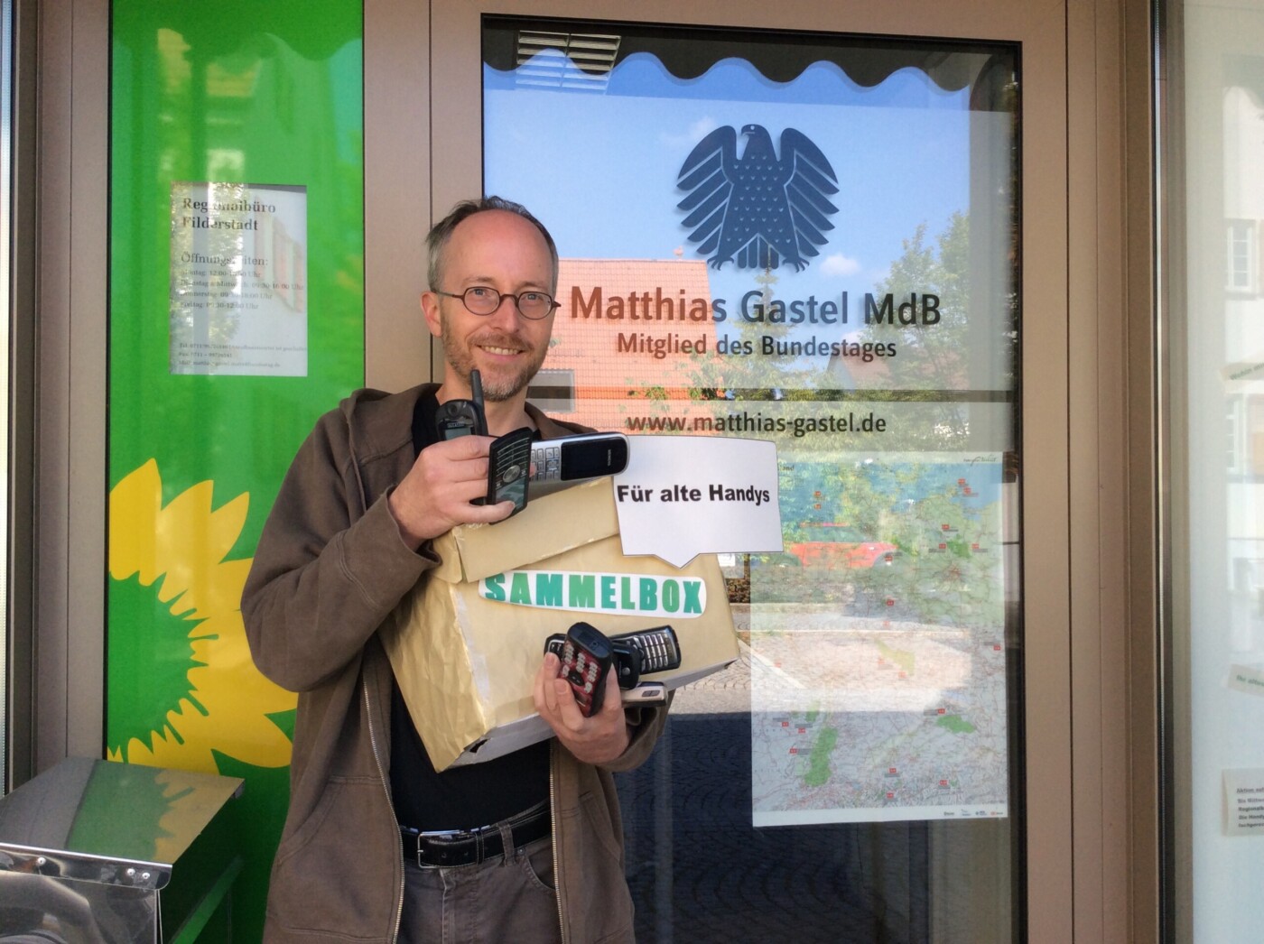 Sammlung von Althandys – Rohstoffe sind kostbar!