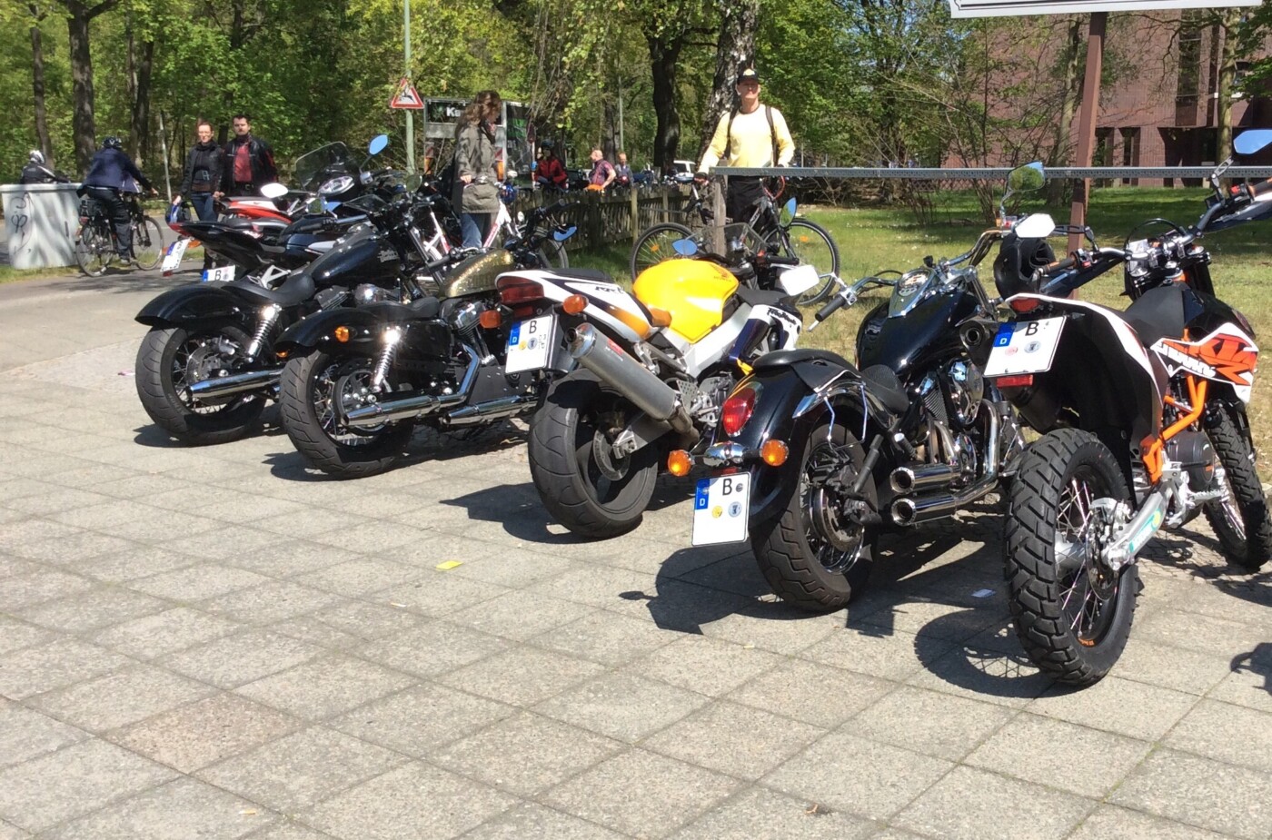 Schutz vor Motorradlärm verbessern