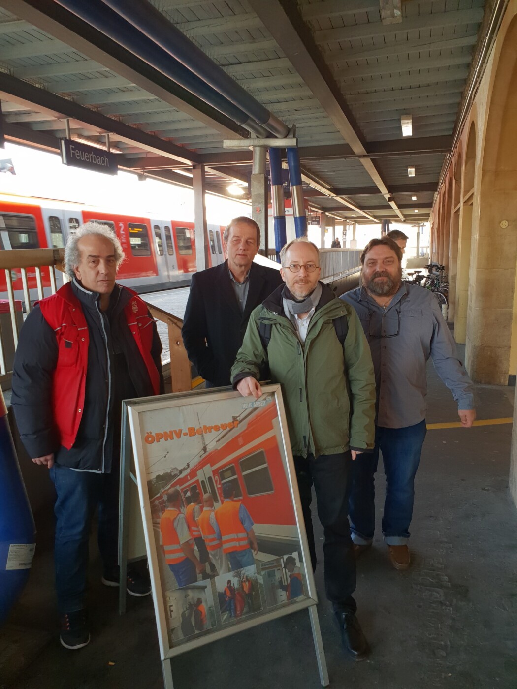 Hilfe für Reisende und saubere Bahnhöfe