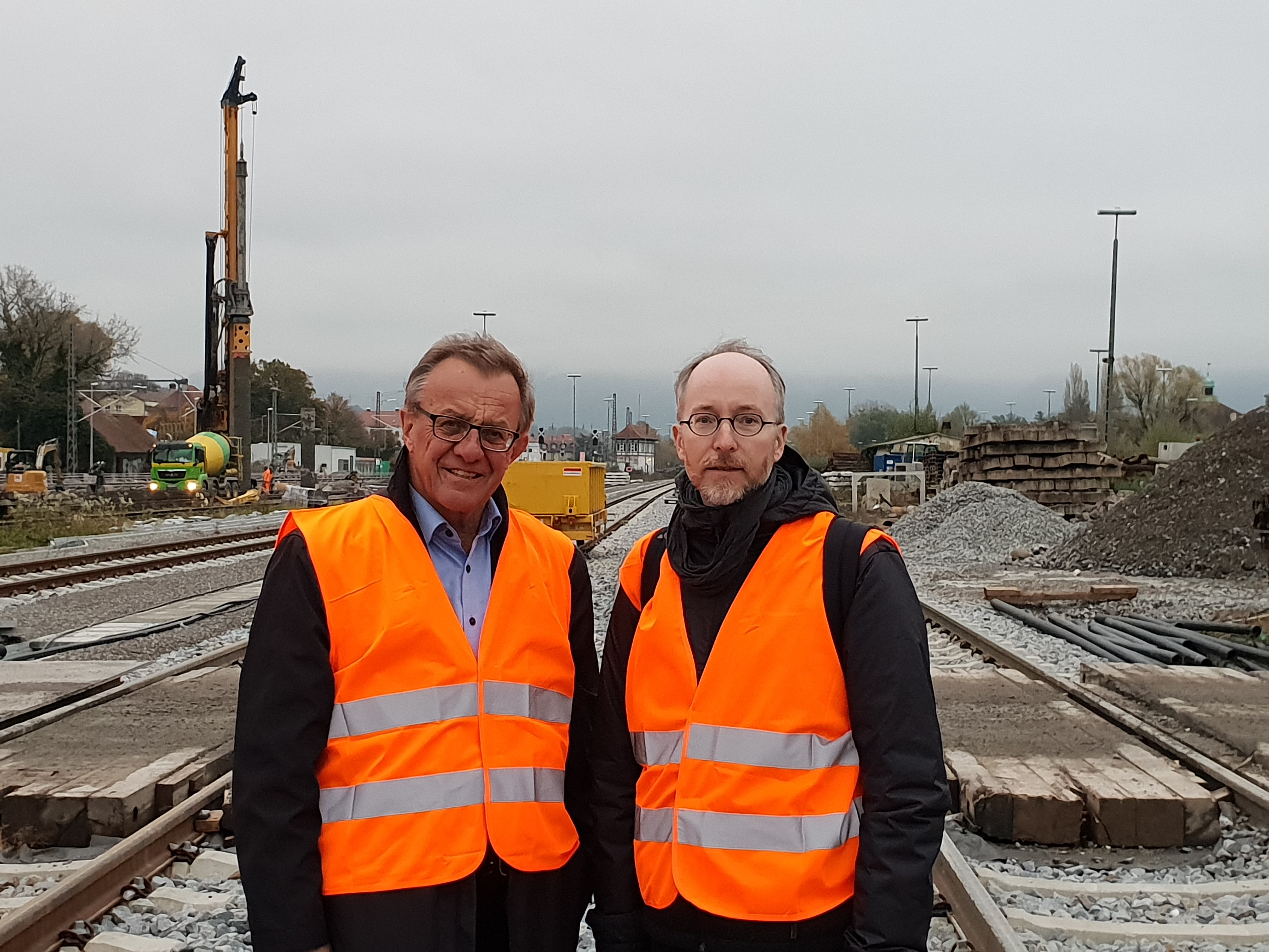 Mit Thomas Gehring MdL auf der Baustelle für den neuen Bahnhof in Lindau-Reutin