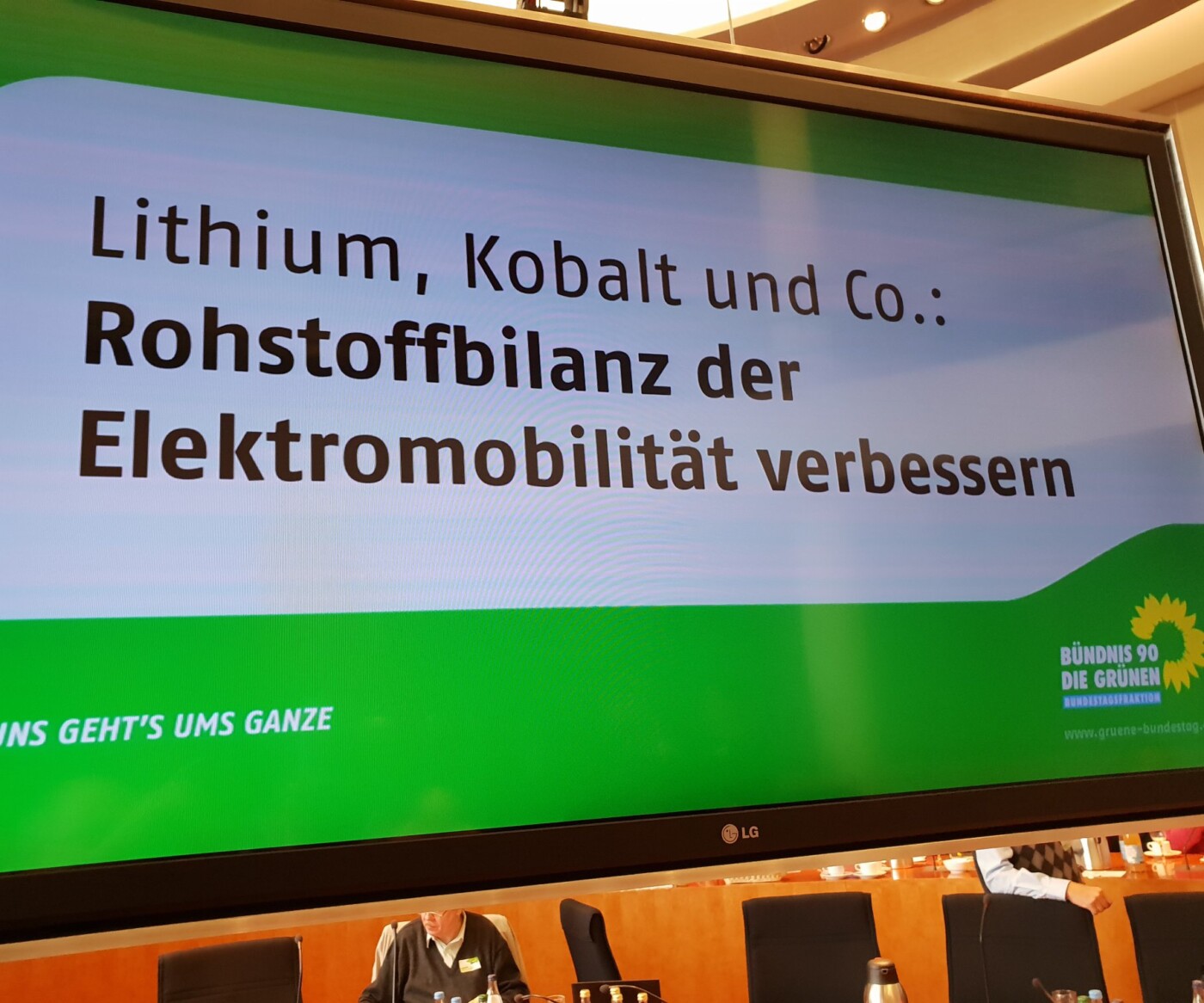 Rohstoffbilanz der E‑Mobilität in der Diskussion