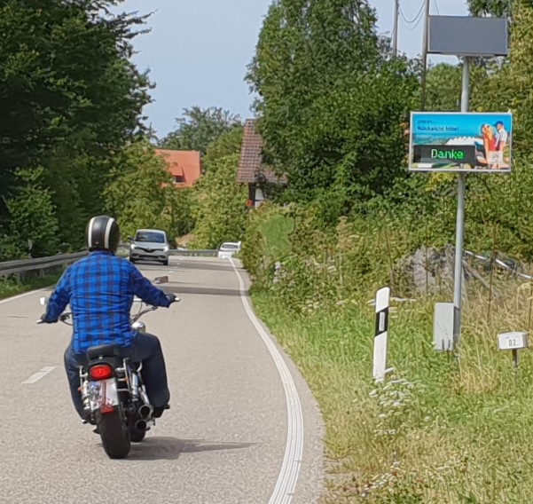 Ein Ort kämpft gegen Motorradlärm