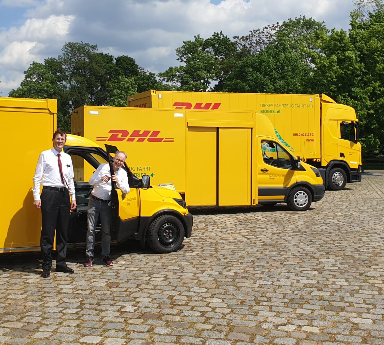 DHL 4
